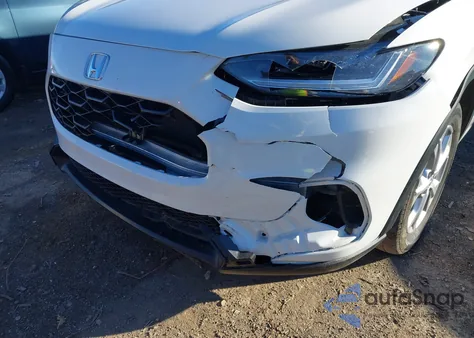 2024 Honda Hr-V 2Wd Lx from USA, damaged, VIN 3CZRZ1H30RM707735